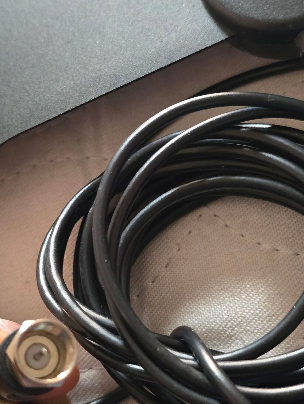 Indoor HDTV Antenna with Coaxial Cable